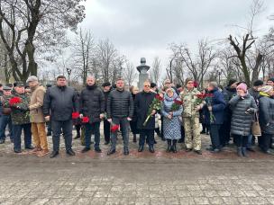 О. Вілкул: Воїни- інтернаціоналісти  з честю виконали свій військовий обов’язок, а коли ворог напав на рідну Україну,  стали зі  зброєю в руках на захист Батьківщини. І кожен з учасників бойових дій може бути впевненим – підтримка міста буде незмінною