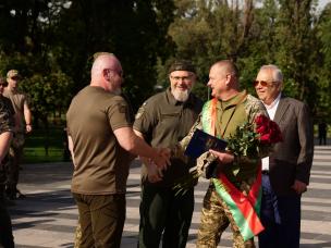 Герой України, полковник, криворіжець Павло Федосенко отримав відзнаки «Почесного громадянина міста Кривого Рогу»