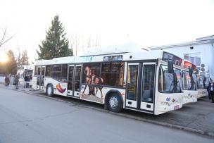 Перші в Україні екологічно чисті комунальні автобуси на газу будуть працювати у Кривому Розі (ФОТО)