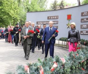 Юрій Вілкул: Ми, в Кривбасі, завжди пишалися і пишаємося подвигом справжніх героїв! Так було, є і буде!